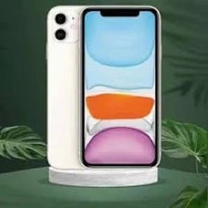 时尚的黑色5g智能手机，具有高清屏幕分辨率和八核CPU 64GB存储空间和4GB内存，速度和价值最佳质量 - Product Image 1