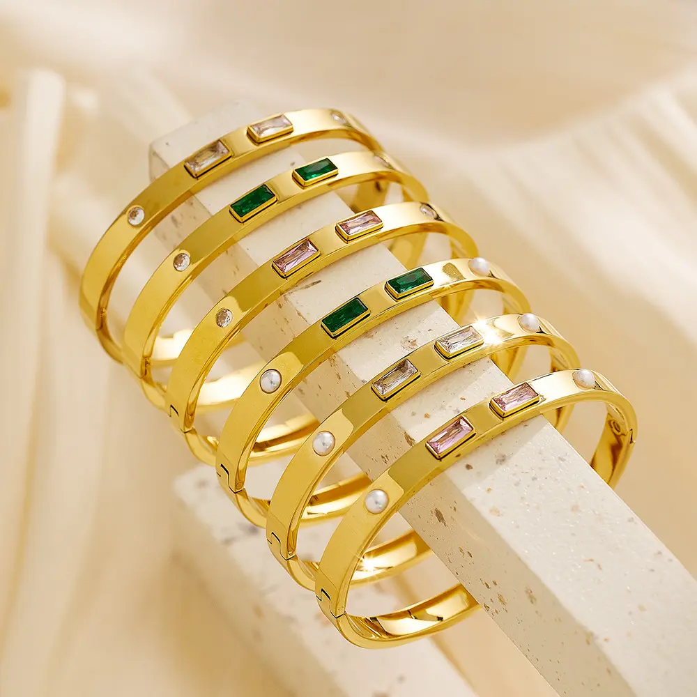 Pulsera de perlas de circón de acero inoxidable de diseño minimalista, brazalete cuadrado de circón chapado en oro de 18K