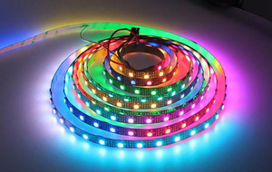 3 jahre garantie adressierbarer 60led/m flexibler digitaler 12vdc 24vdc 5050 ws2812 rgb ic led pixelstreifen ledstreifen led-band