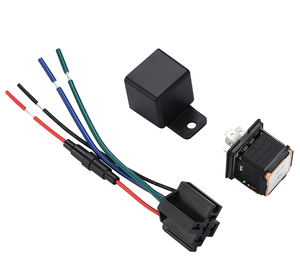 SinoTrack ST-907小继电器形状全球定位系统跟踪装置汽车隐藏跟踪全球定位系统跟踪器远程切断电源 - Product Image 1