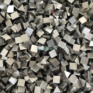 YG6 6.5X6.5X6.5mm Segitiga Pahat Mata Widia YG-6 6.5x6.5x6.5 Betel Batu Widia Mata Bor Sumur üçgen çimentolu karbür İpuçları