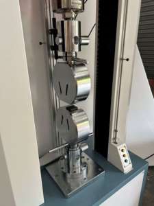 Electronic 30T Universal Materials Tensile Strength <strong>Testing</strong> <strong>Machine</strong> With <strong>Extensometer</strong> - Product Image 6