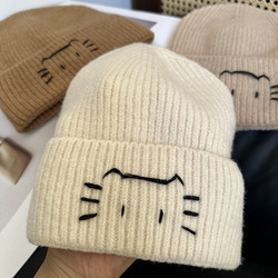 Chapeau chaton -blanc