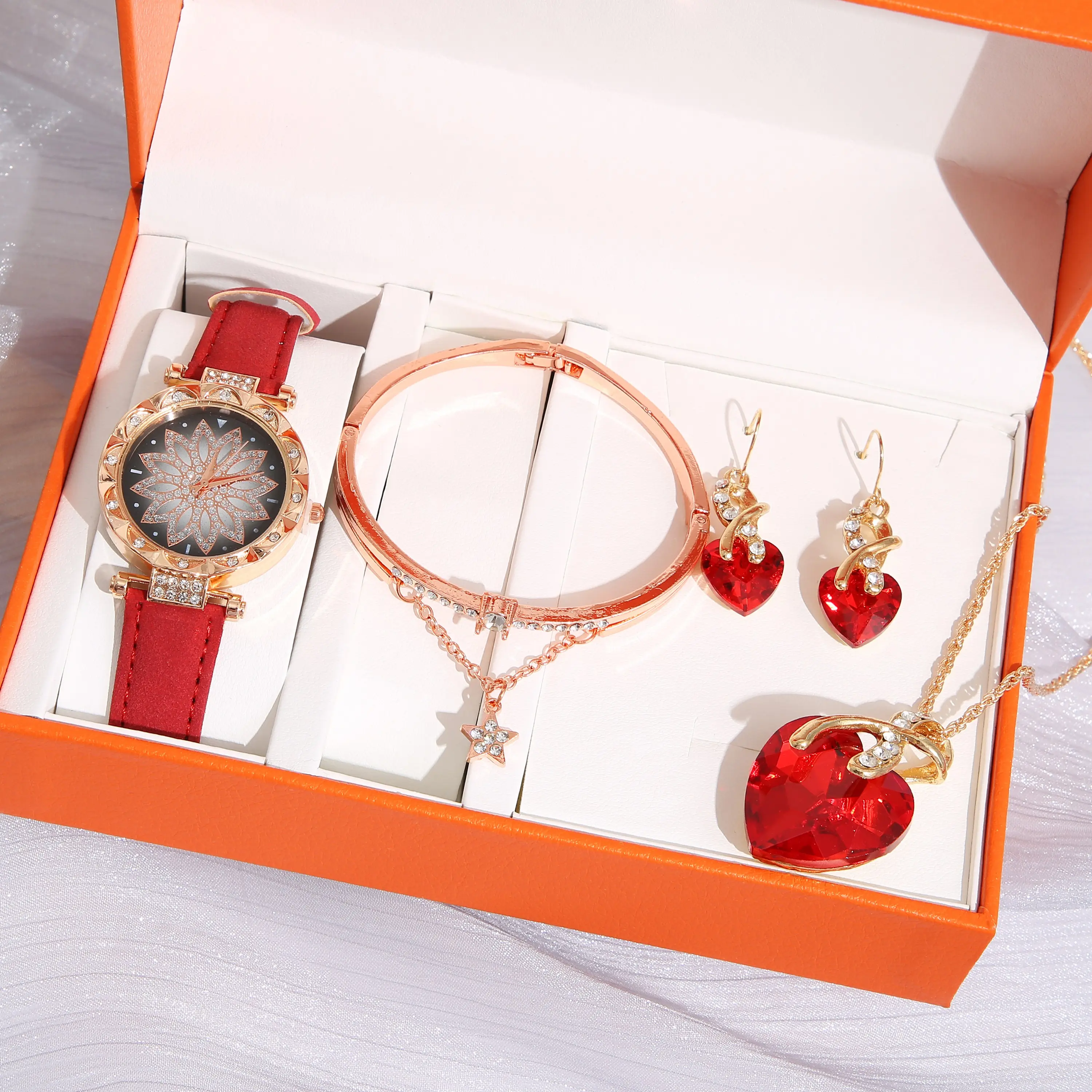 Set di orologi in PU con ciondolo a cuore rosso classico di moda orecchini con zirconi Set di gioielli con bracciale pentagramma regalo di festa delle donne
