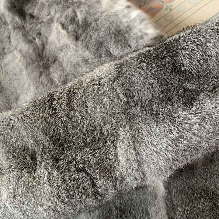 MWFur pelat bulu kulit kelinci asli pabrikan mode pelat bulu kulit kelinci Chinchilla Cina kualitas terbaik untuk tekstil rumah