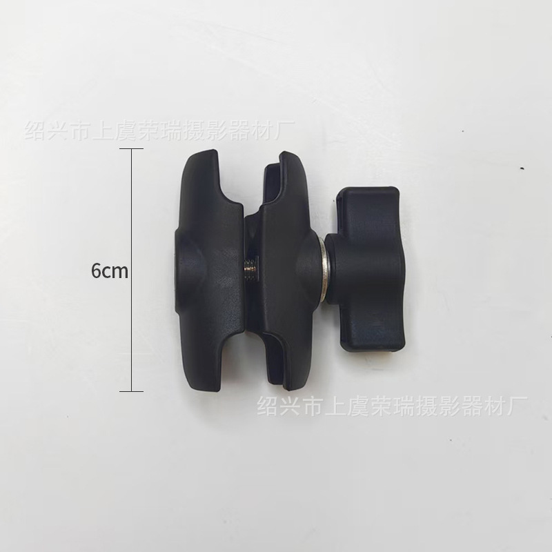 Taille 6 cm