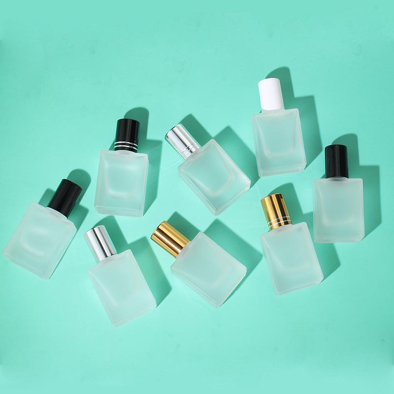Cuerpo de botella cuadrado plano esmerilado de 10 ml.