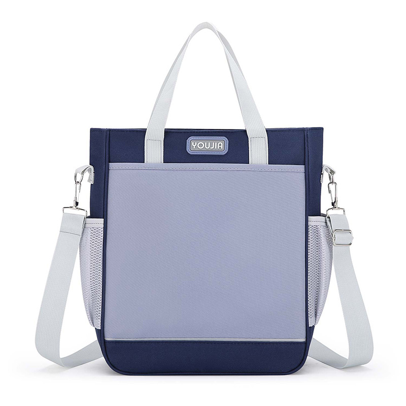 1123 bleu marine avec bleu brume