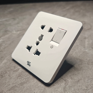 ARTDNA <strong>Multi</strong> <strong>Function</strong> Universal 16A 5 Pin 250V Uk <strong>Switch</strong> and Wall <strong>Socket</strong> Outlet - Product Image 6