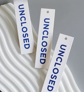 <strong>Custom</strong> Fashion Design Hang <strong>Tags</strong> Cheap China Factory <strong>String</strong> Rope Fancy Garment Extention Paper Hang <strong>Tags</strong> for Bags - Product Image 2