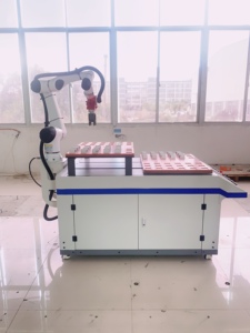 Sistema di braccio robotico industriale completamente automatizzato soluzione sincronizzata multiasse intelligente per il carico/scarico del nucleo del motore - Product Image 5