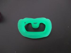 Accessorio multiuso per lo sbiancamento dei denti per la pulizia dentale per linguetta in Silicone retrattore per la bocca - Product Image 6