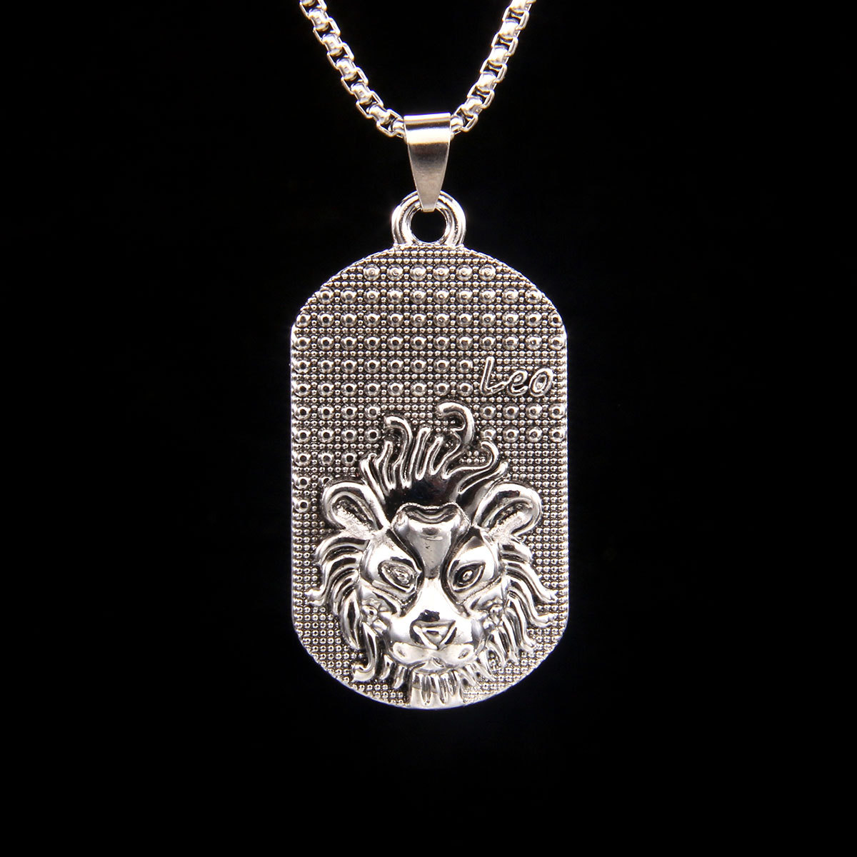 Leo 60cm pearl chain 7