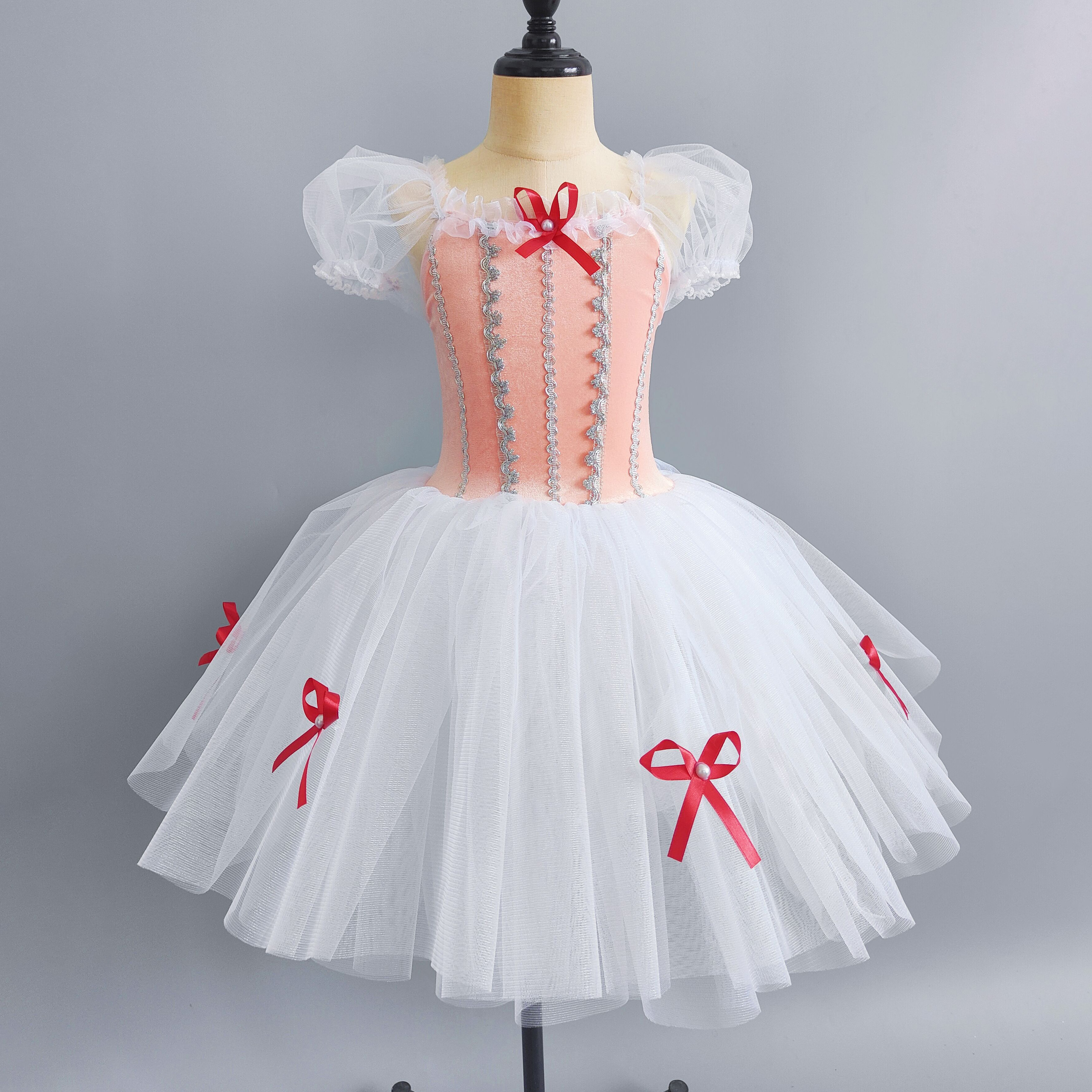 Noeud rose et blanc