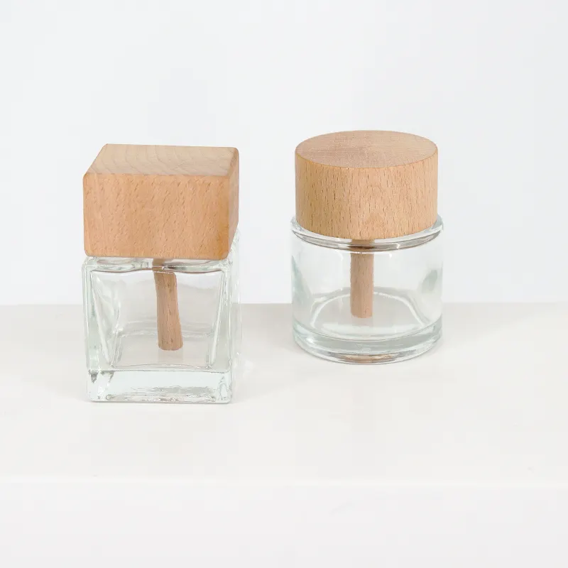 Mini flacone diffusore a bastoncini di olio essenziale vuoto cilindrico/quadrato da 10ml con bastoncino a sfera in legno
