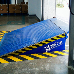 The Freight Station Operates Efficiently <strong>and</strong> the 380 V <strong>Loading</strong> <strong>and</strong> <strong>Unloading</strong> <strong>Platform</strong> With Intelligent Height Control - Product Image 4