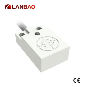 LANBAOフラッシュスクエア誘導近接センサー10-30V5mm検出距離DC誘導プロキシセンサーCE付き - Product Image 5