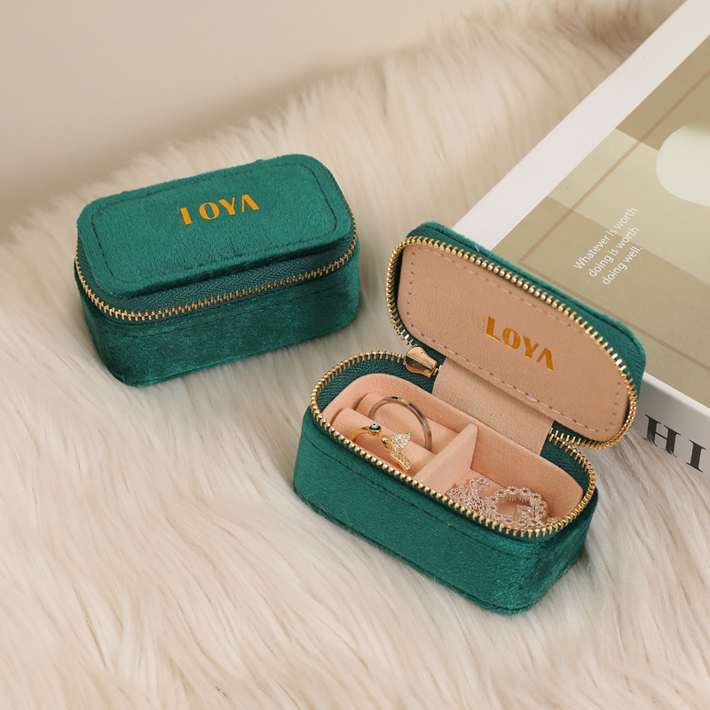 velvet green