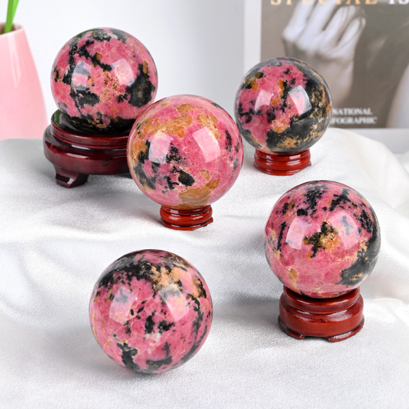 Rhodonite