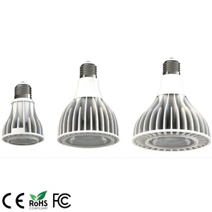 Reliable 20W PAR30 Plant Growing Bulb with <strong>Isolated</strong> Driver and <strong>PSE</strong> Approval for Optimal Plant Development - Product Image 3