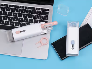 Multi Function 7-in-1 Computer Laptop <strong>Keyboard</strong> Cleaning Brush Kit Earphone Electronics Cleaner Kit