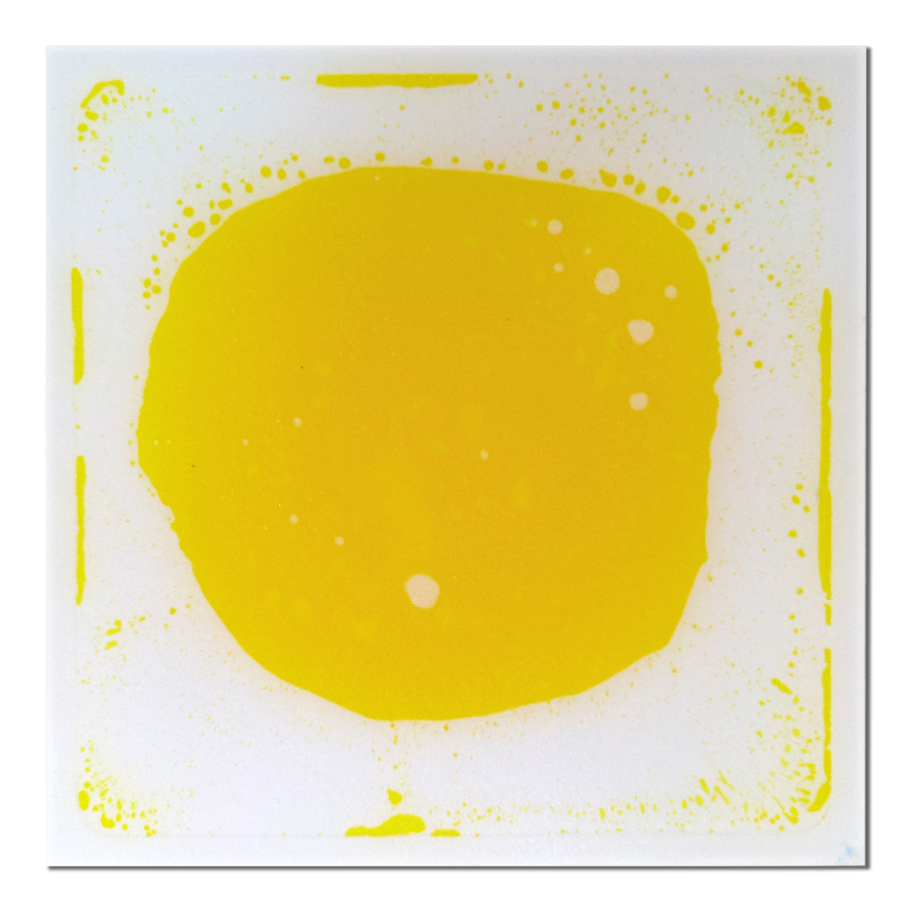 Jaune