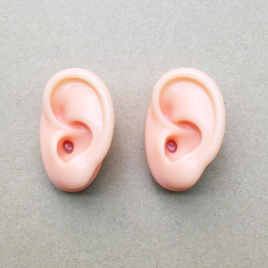 Yüksek kaliteli yumuşak silikon insan kulak modeli, IEM için renkli küçük sahte kulaklar/işitme cihazı gösteriliyor - Product Image 5