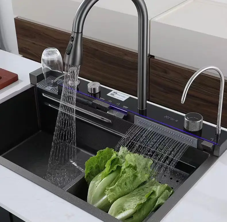 Lavello da cucina a cascata di nuovo Design lavelli in acciaio inossidabile funzione lavello multifunzionale da cucina