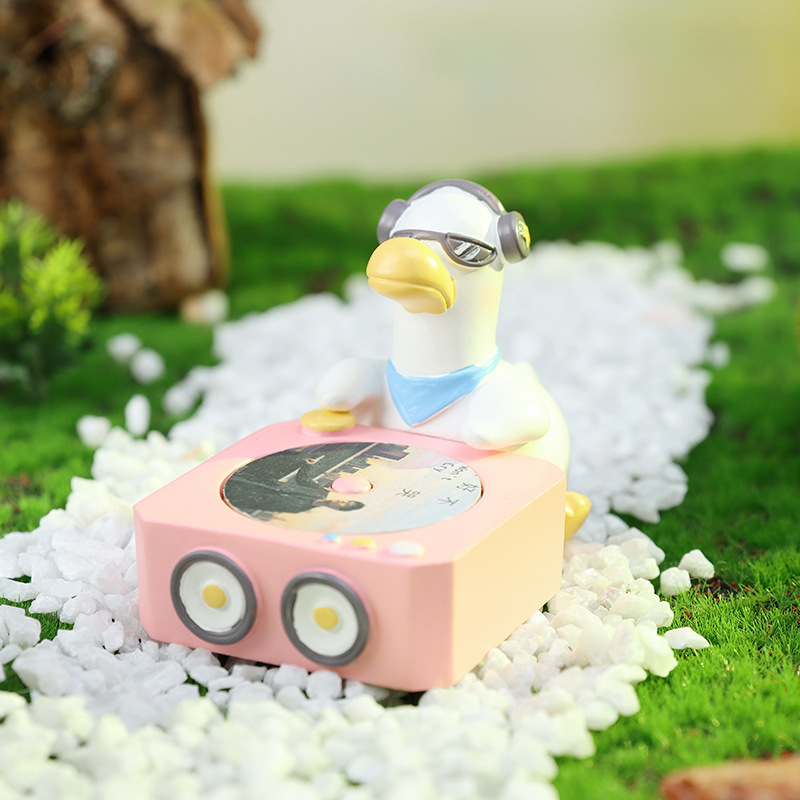 A131 Cool Duck