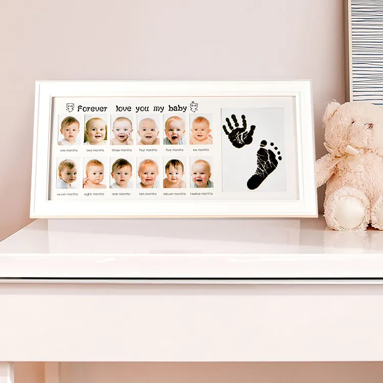 Marco de fotos de madera maciza para bebé recién nacido, venta al por mayor, marco de fotos de primer año