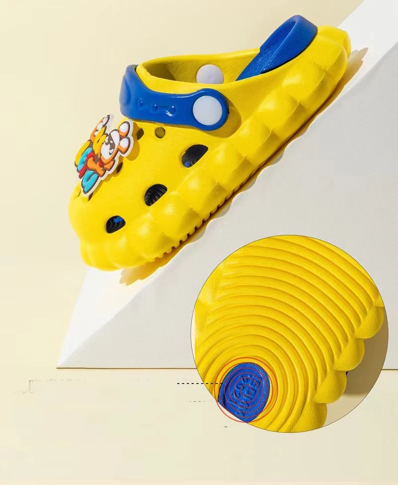 Cute Kids Slippers Clogs EVA Garden Beach Shoes Sandals Children Outdoor Slippers