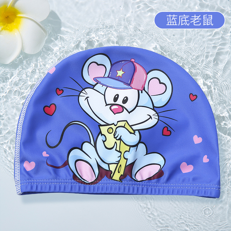Souris à fond bleu