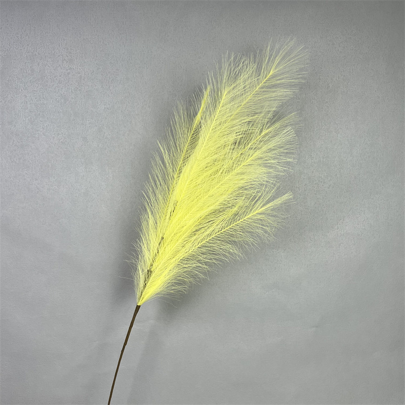Jaune clair