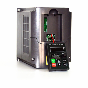 Inversor VFD 1.5KW/2.2KW Inversor de frecuencia Trifásico 220V Convertidor de frecuencia de salida Frecuencia variable nuevo - Product Image 4
