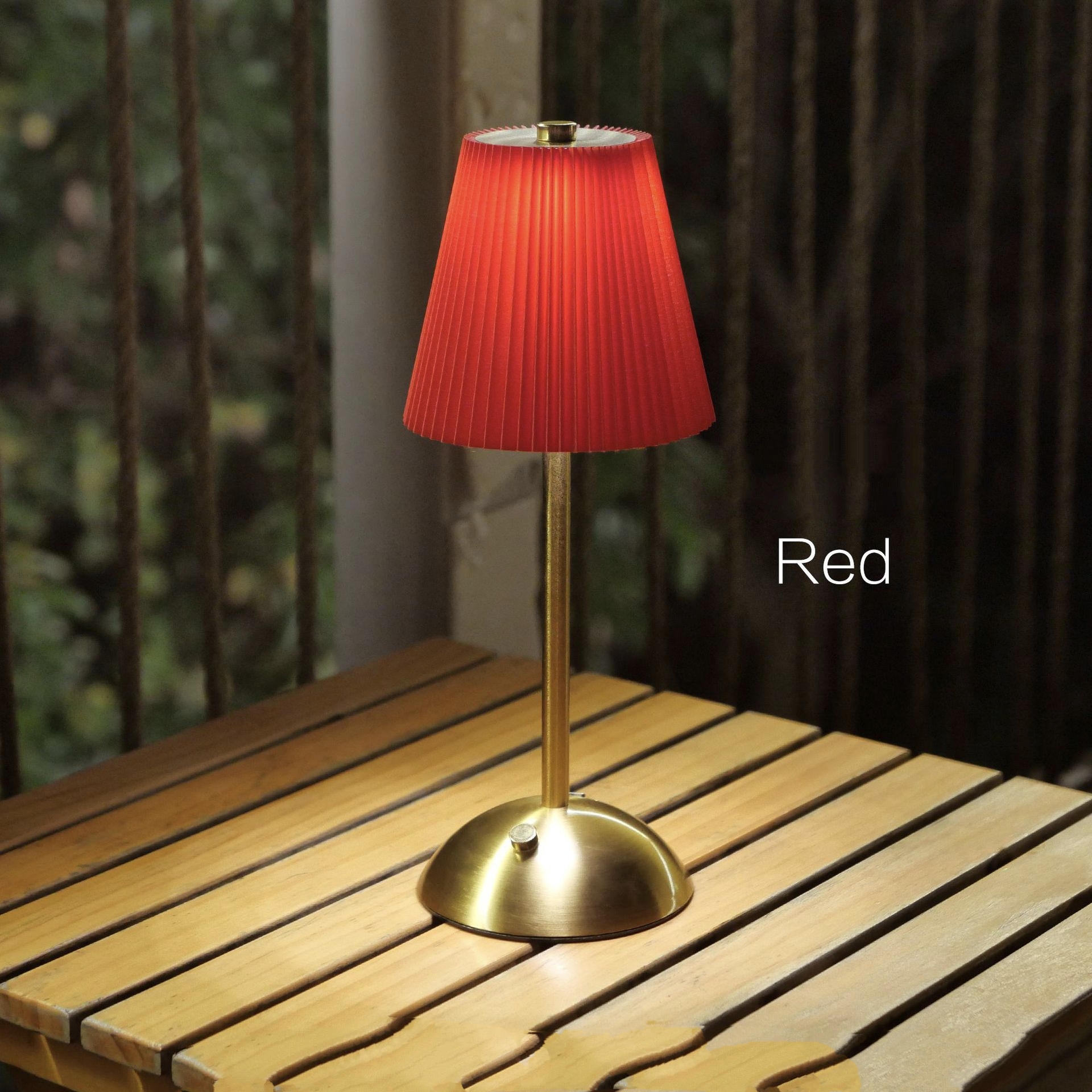Gold-Red