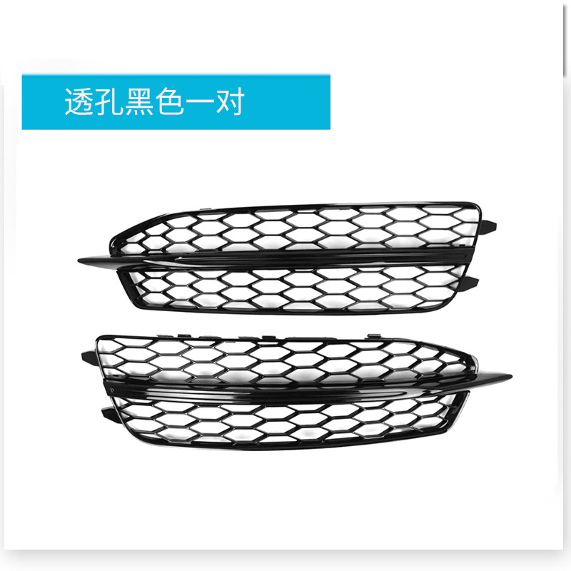 Une paire de verres noirs perforés