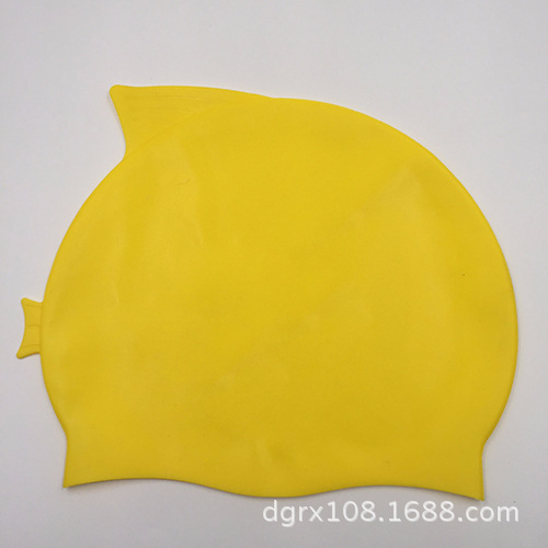 Children's fish-shaped hat: yellow