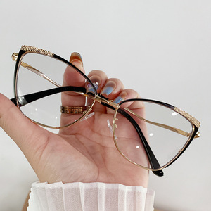 Cross-Border New kim loại Cat Eye thay đổi màu xanh ánh sáng chặn trẻ em Unisex full-frame Kính đọc sách thời trang hợp thời trang - Product Image 4