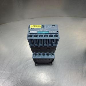 Neues und originales Plc 3 RT20181BB42 Schütz W3RH29141GP11 Koppler modul 4 D50 SPS-Programmier steuerung - Product Image 1
