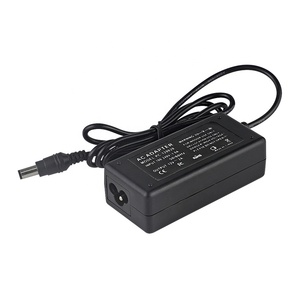 Commutazione di uscita CC 12 V Power Adopter 12 V 2A alimentatore 12Volt 2Amp 24W adattatori Desktop - Product Image 1
