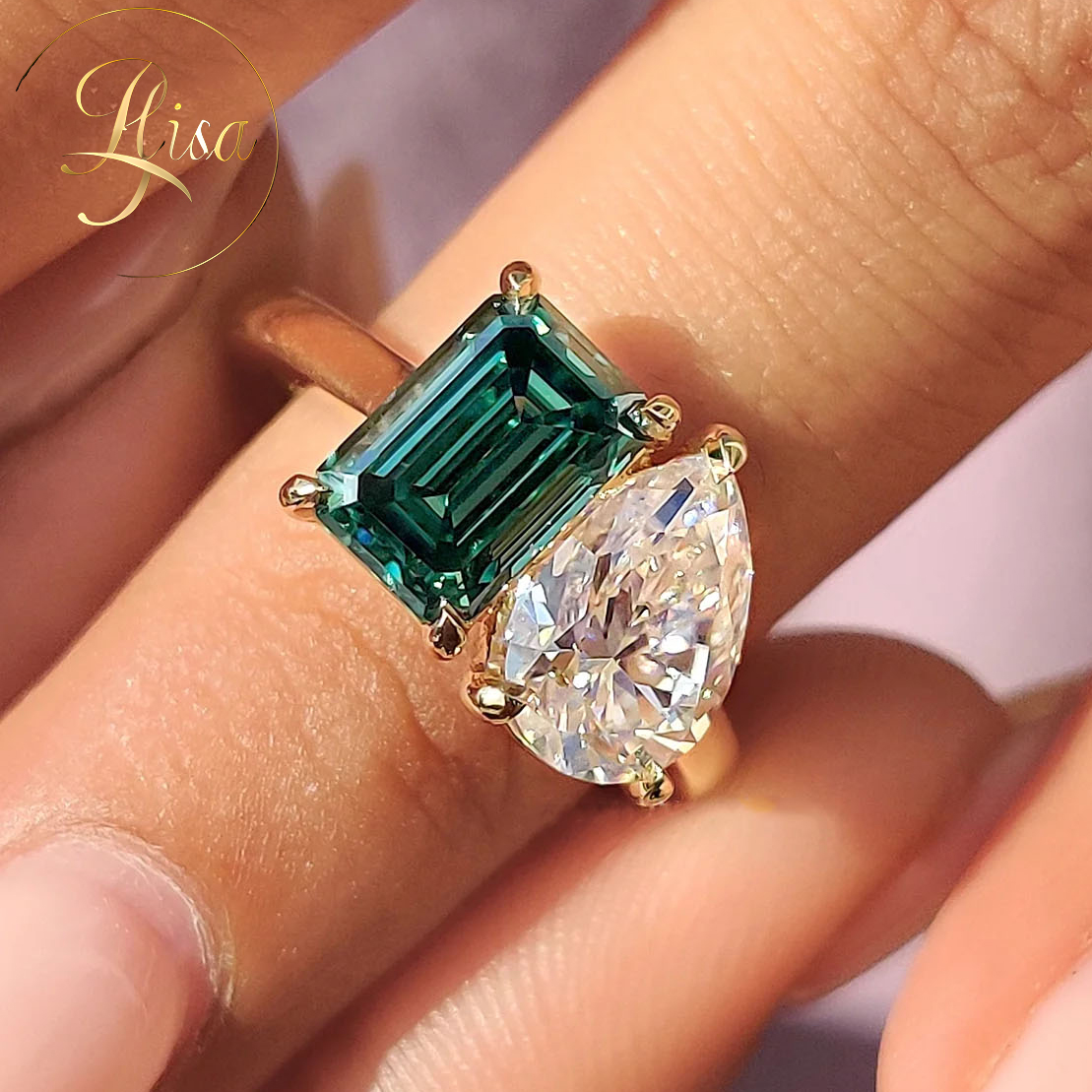 Emerald ring