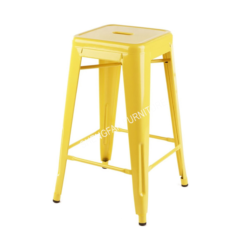 Jaune