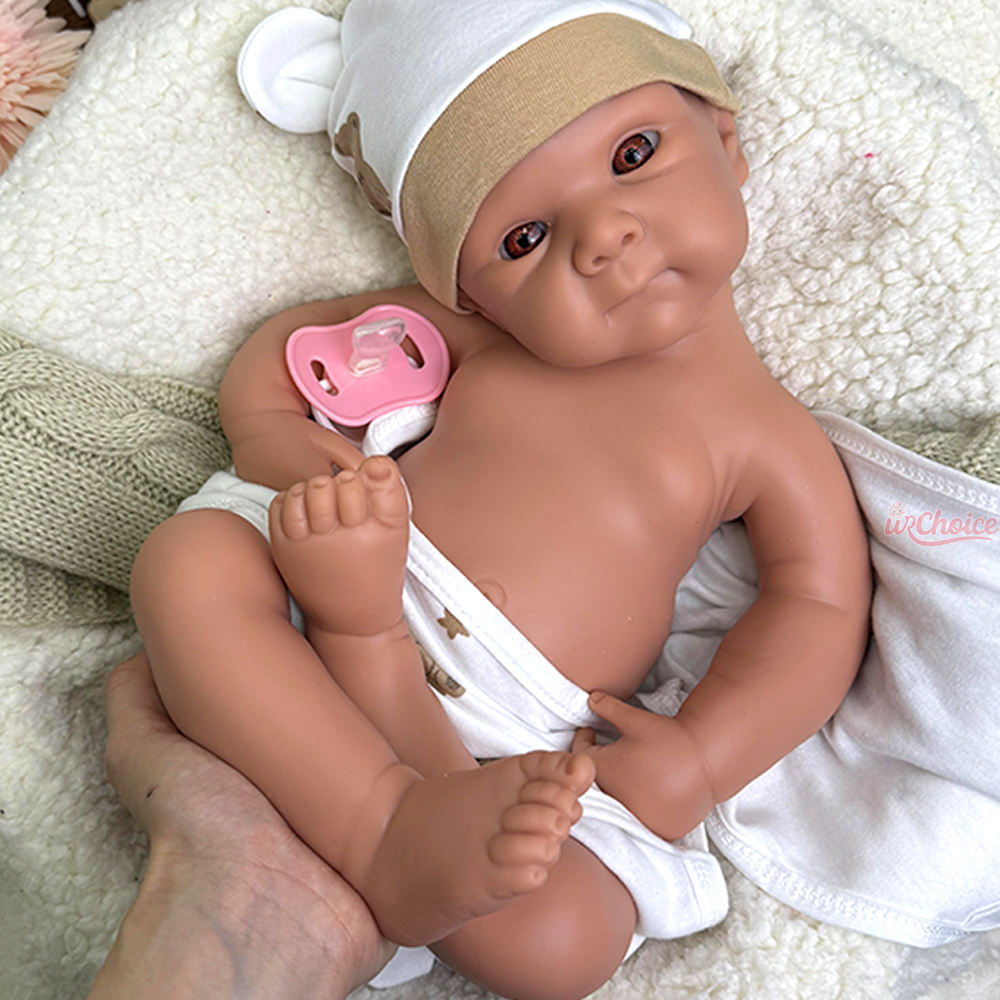 เด็กผู้หญิงที่ไม่ได้ทาสี#3