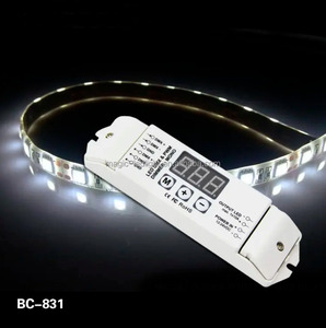 BC-831 DC12V-24V 3-Digital-Display Master-Slave-Modus Vollfarb-Ein-Kanal-LED-Streifen-Controller DMX-Decoder für Controller - Product Image 4