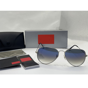 Thời trang sang trọng thiết kế phân cực Kính mát biểu tượng tùy chỉnh kim loại cổ điển UV400 bảo vệ thoải mái đầy đủ rim hình bầu dục Unisex - Product Image 1