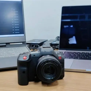 DF toptan orijinal 99% yeni profesyonel aynasız kamera R5 C tam çerçeve 8K yüksek çözünürlüklü Video kamera Vlog çekim R5C - Product Image 6