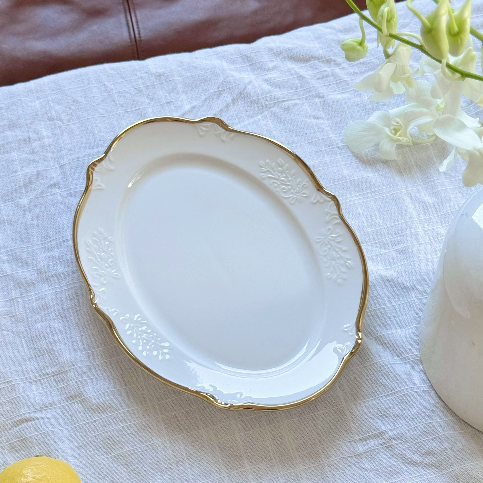 Gold edge lace oval plate 25.5*19*2