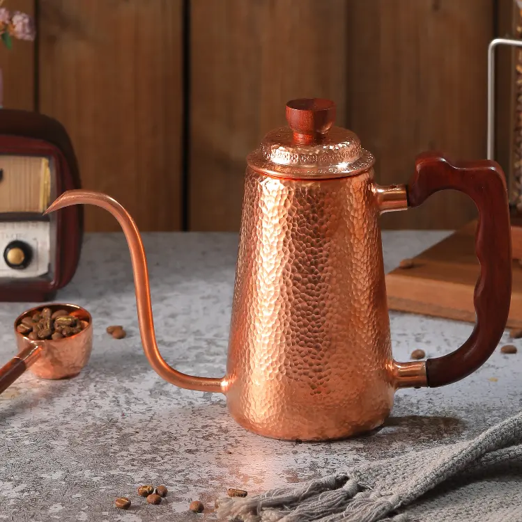 Boquilla de diseño de mango de madera, tetera de café de 600ml hecha a mano con goteo de cuello de ganso