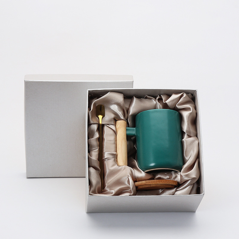 Boîte cadeau vert