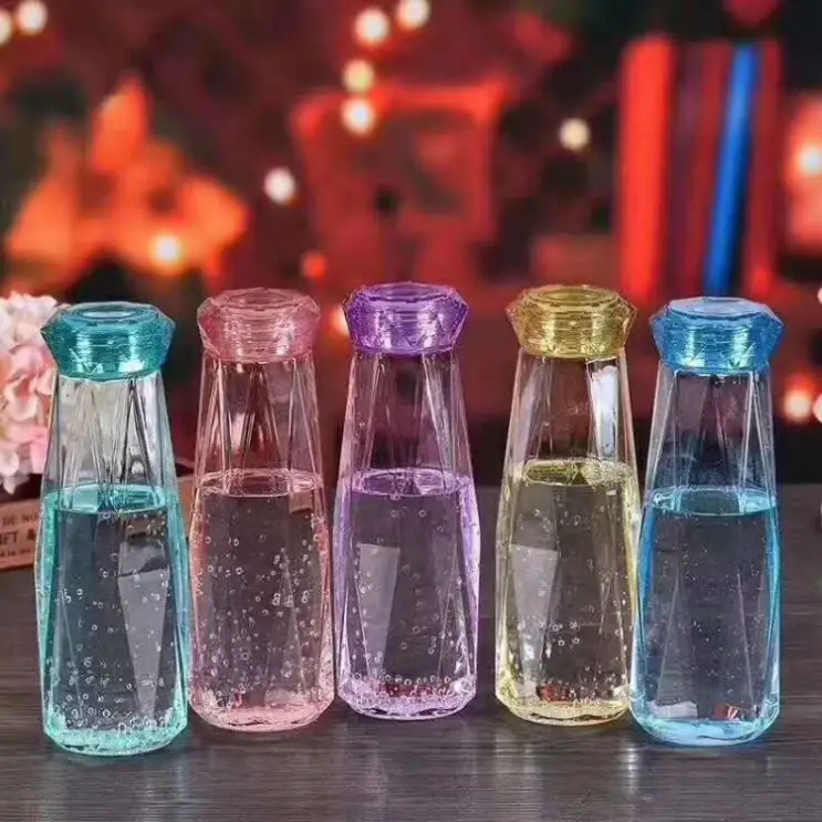 Zogifts nueva botella de plástico con forma de diamante colorido con tapa logotipo personalizado taza de agua botellas de agua reutilizables regalos de bienestar
